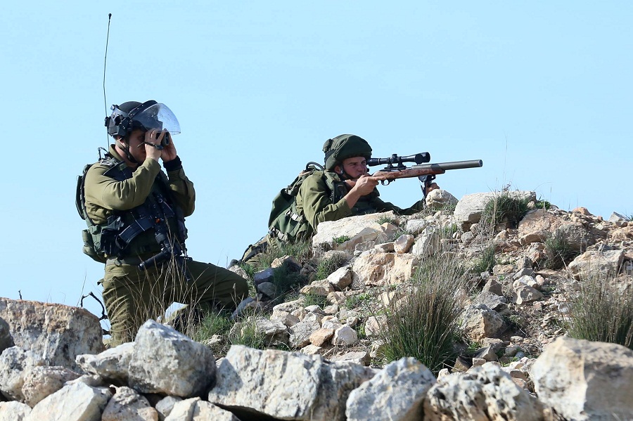 An Israeli army sniper, Nabi Saleh, West Bank, 5 December 2014 © Haim Schwarczenberg