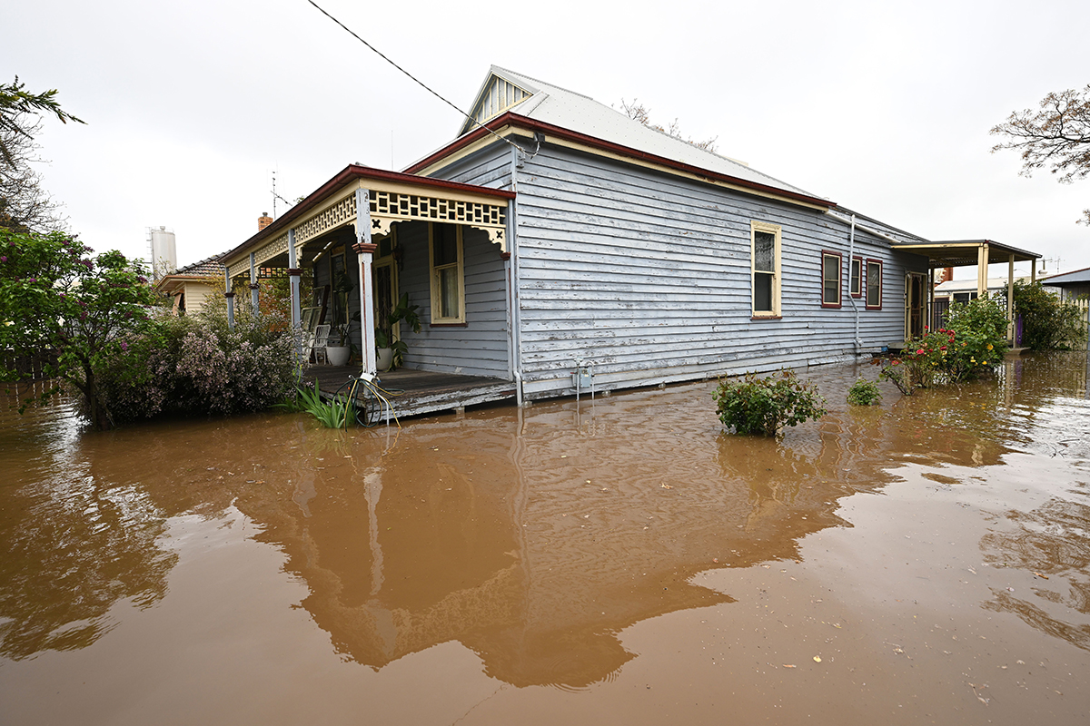 Floodwaters in Rochester, Victoria on 14 October 2022. Photo © James Ross / EPA-EFE / Shutterstock
