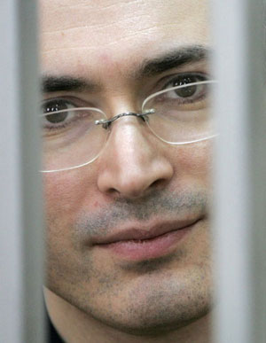 Khodorkovsky in court in 2005