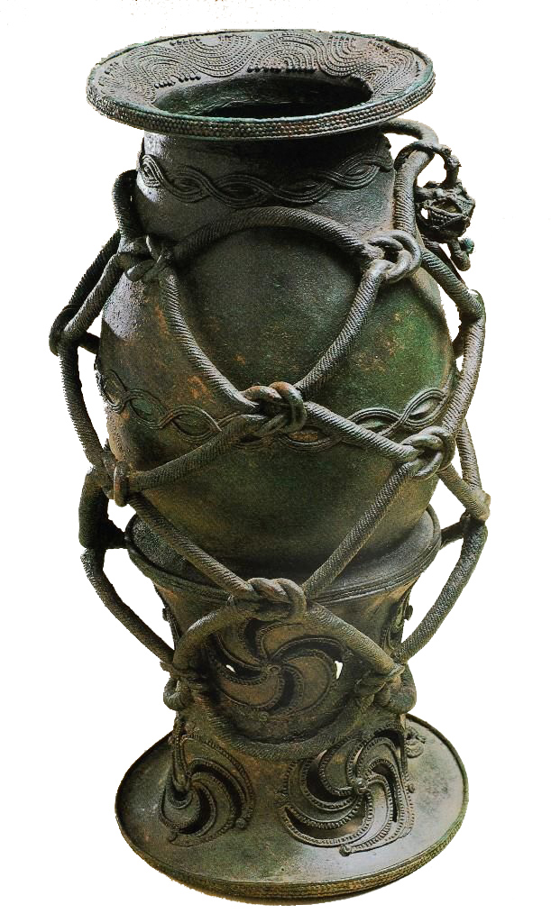 Bronze pot from Igbo Ukwu (c.900)