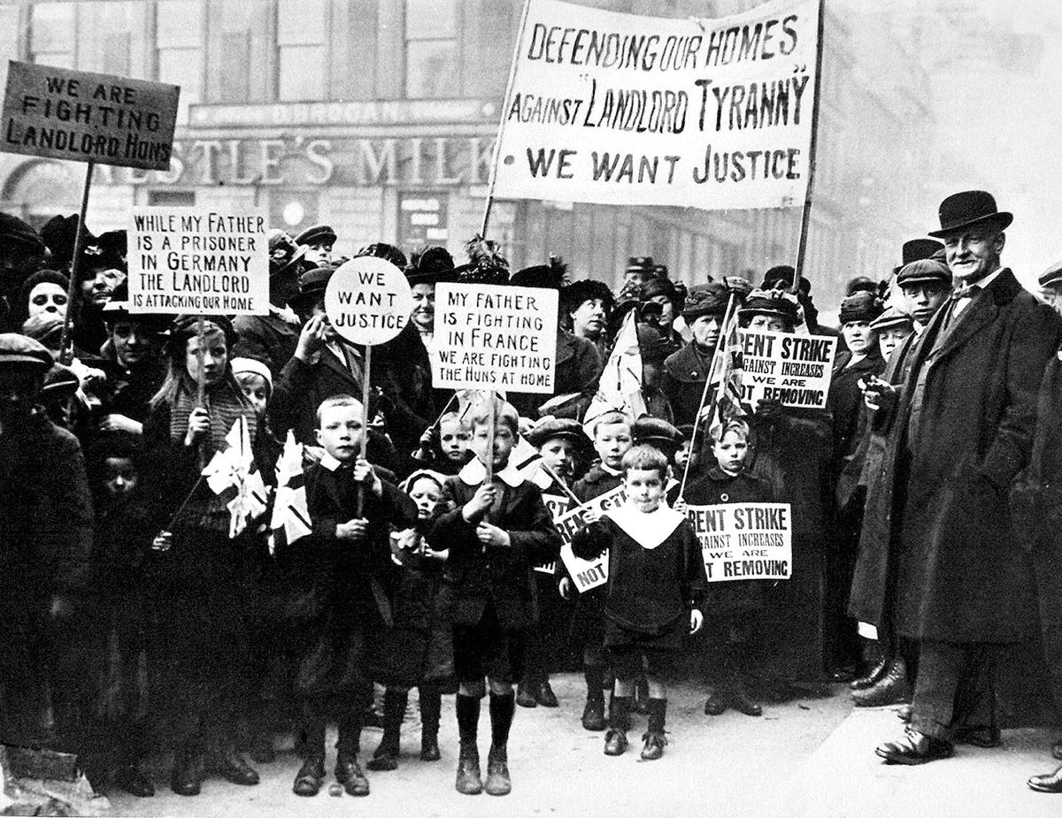 A demonstration in favour of the rent strike, 1915