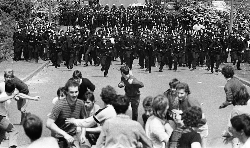 The Battle of Orgreave, 18 June 1984 © John Sturrock/reportdigital.co.uk